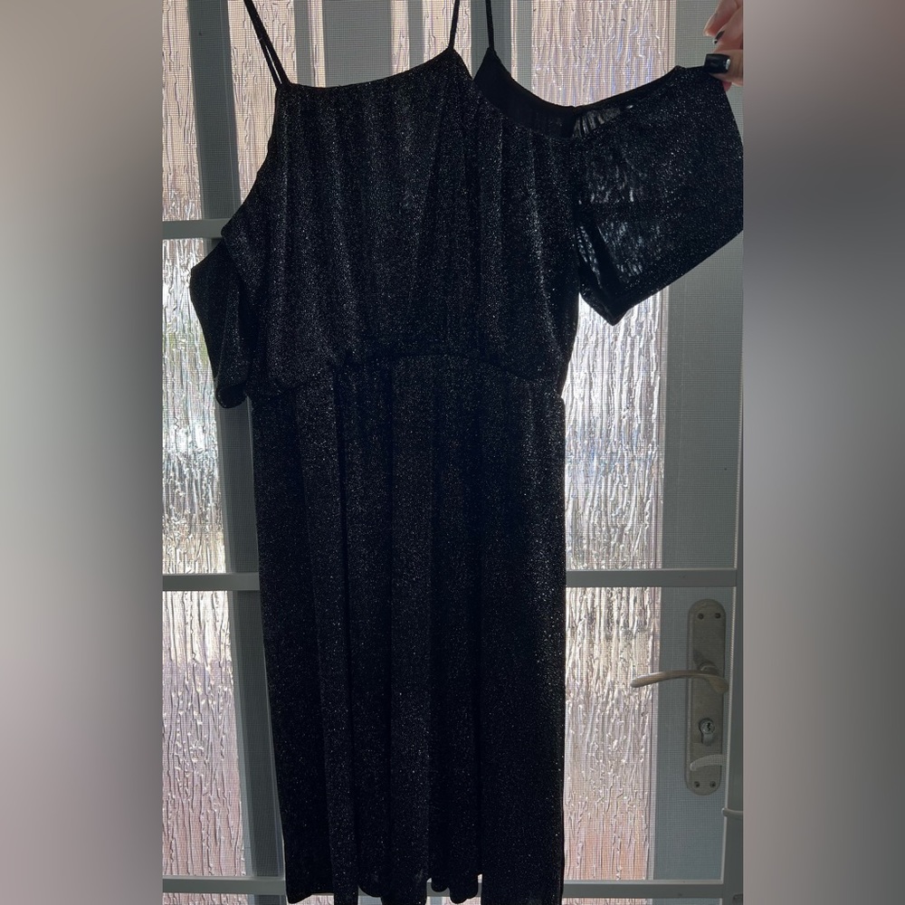 Sexy shinny mini dress. Great for holidays